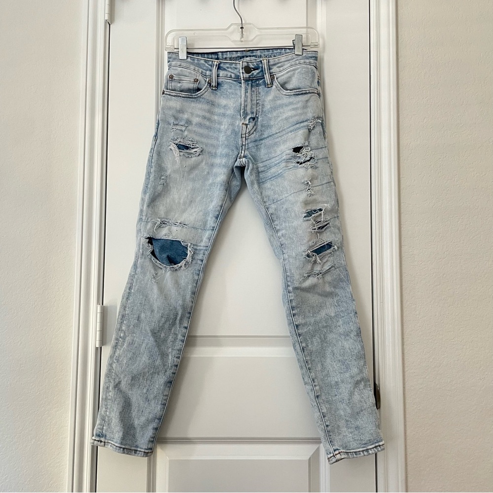 American‎ Eagle AirFlex Temp Tech Men's Skinny Jeans Light Wash 26x28 Distressed